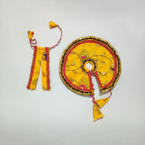 મોરપીંછ ડિઝાઇન પીળો લડ્ડુ ગોપાલ પોશાક ( સાઇઝ નં- 4 )